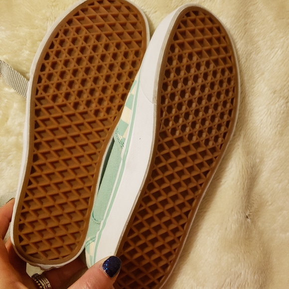 Vans womens shoes size 8 - Picture 2 of 4